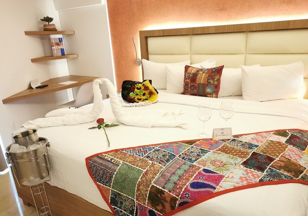 Suites Boutique Dawat 26/50
