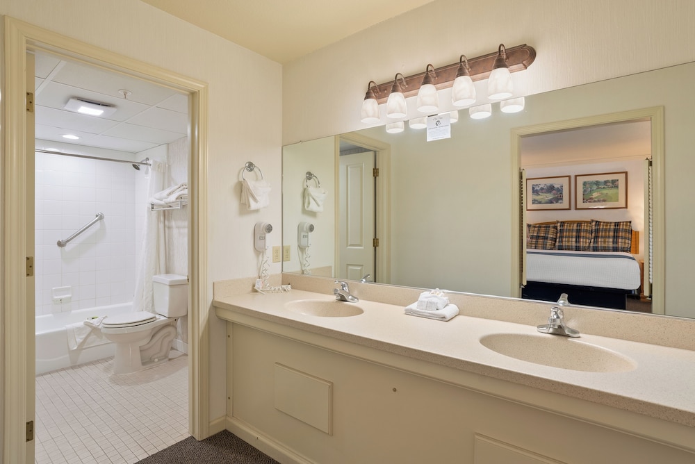 SEA PINES GOLF RESORT 50/50