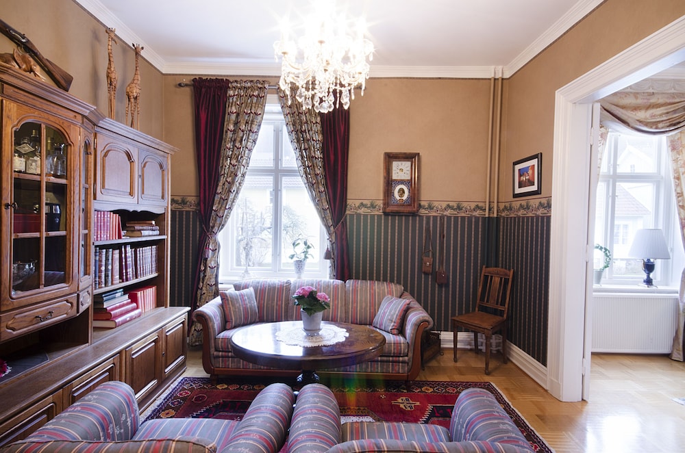 Hotel Amalias Hus 23/30