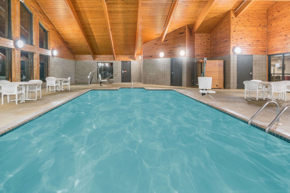 Baymont by Wyndham Kasson Rochester Area 2/24
