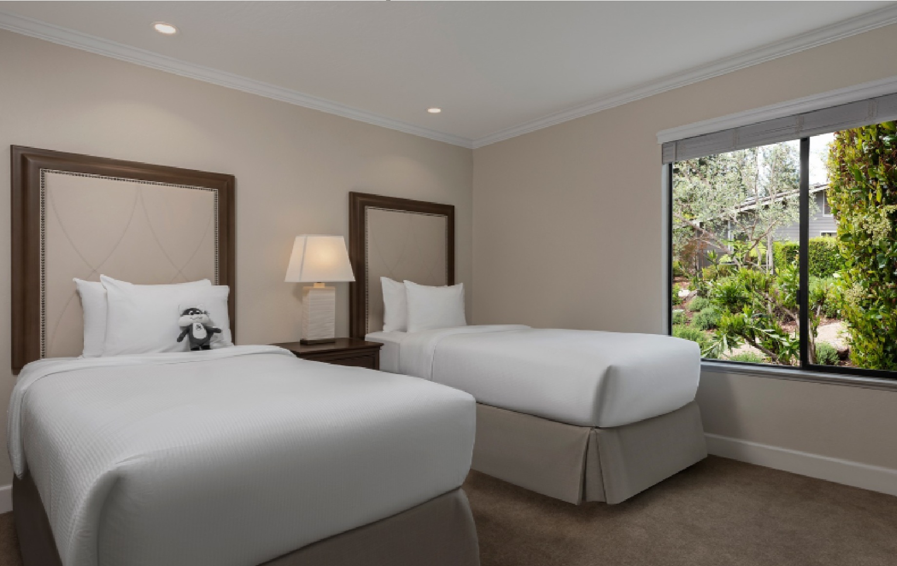Creek, Oak, 2 Bedrooms, Suite