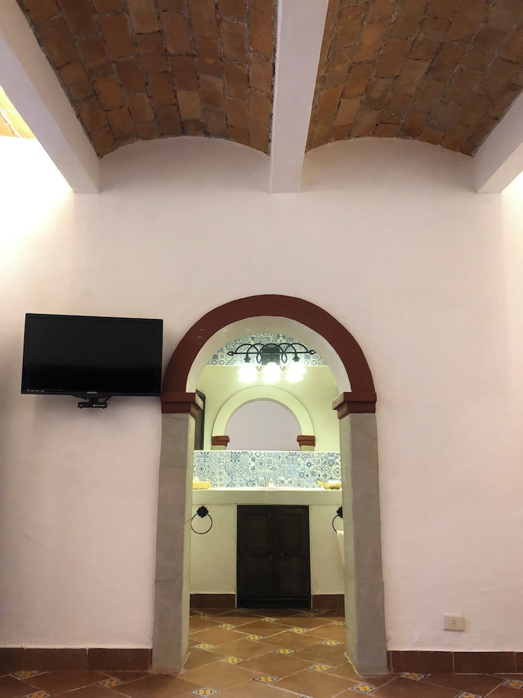 Hotel Hacienda Monteverde San Miguel de Allende 76/87
