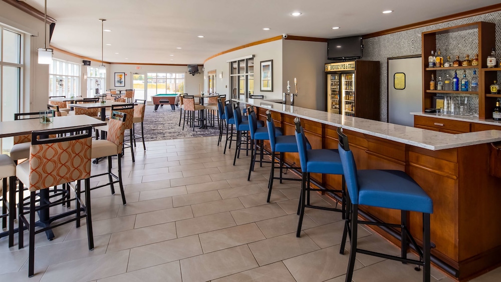 Best Western Plus Sparta Trail Lodge 37/49