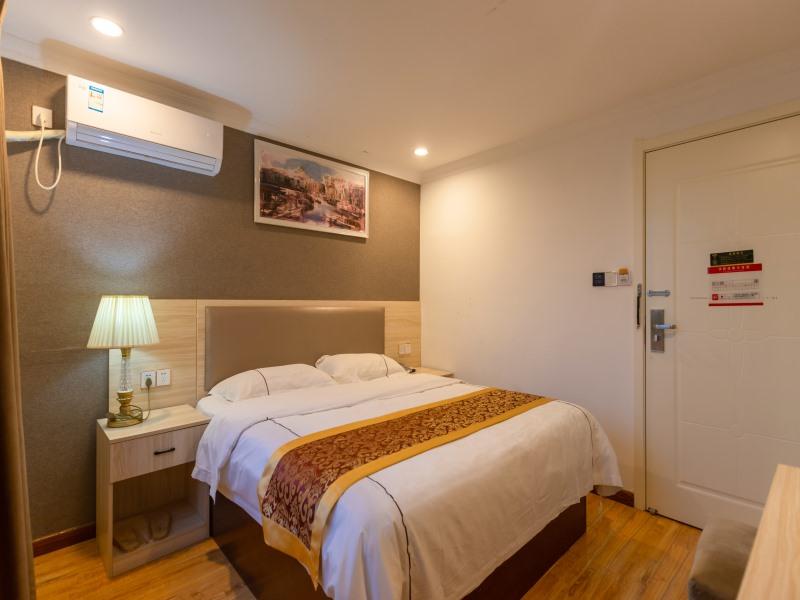 Shell Wuxi Binhu District Daoxiang New Village Hotel 13/19