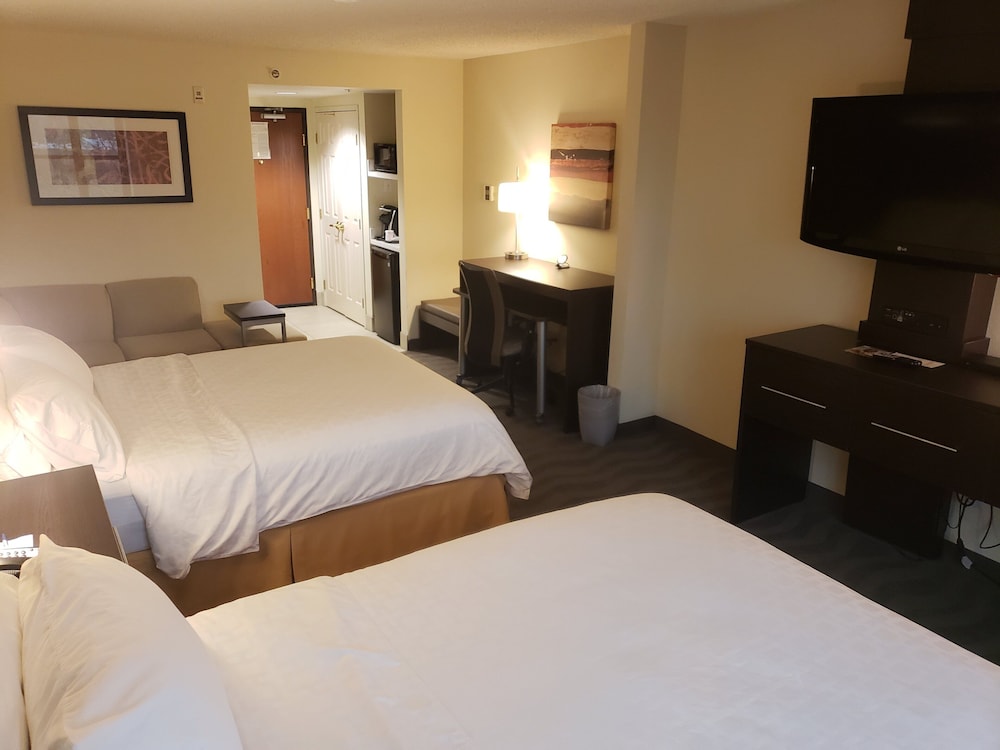 Holiday Inn Express Portland West/hillsboro, An Ihg Hotel 19/73