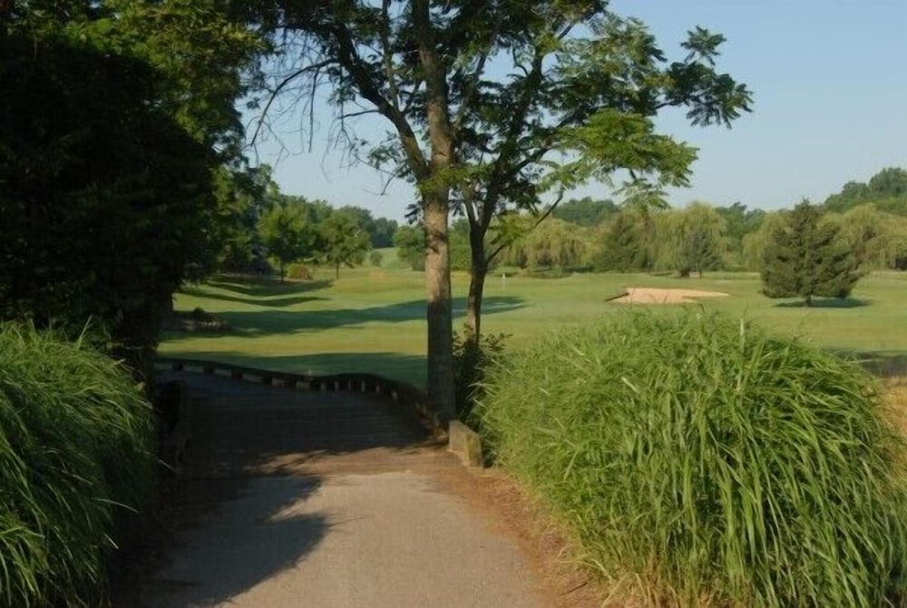 Guest Quarters at The Bridges Golf Club 39/58