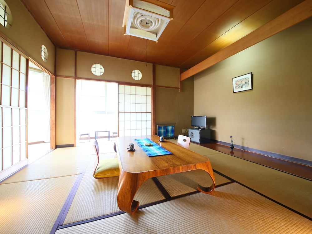 Hotel Miyama 34/42