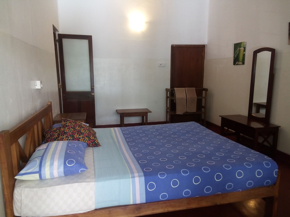 Mango Garden Hotel 18/40