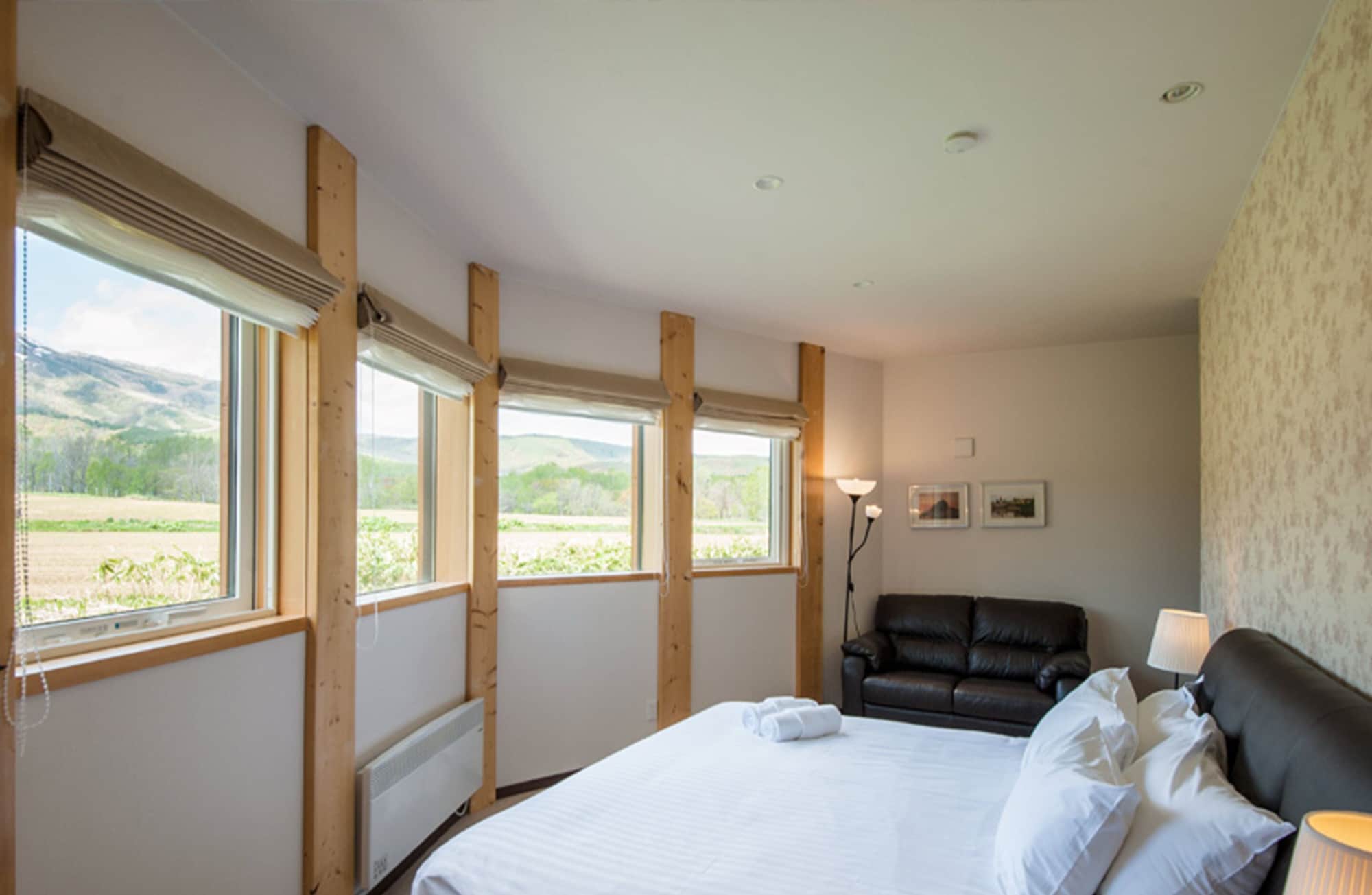 3 BEDROOMS, CHALET