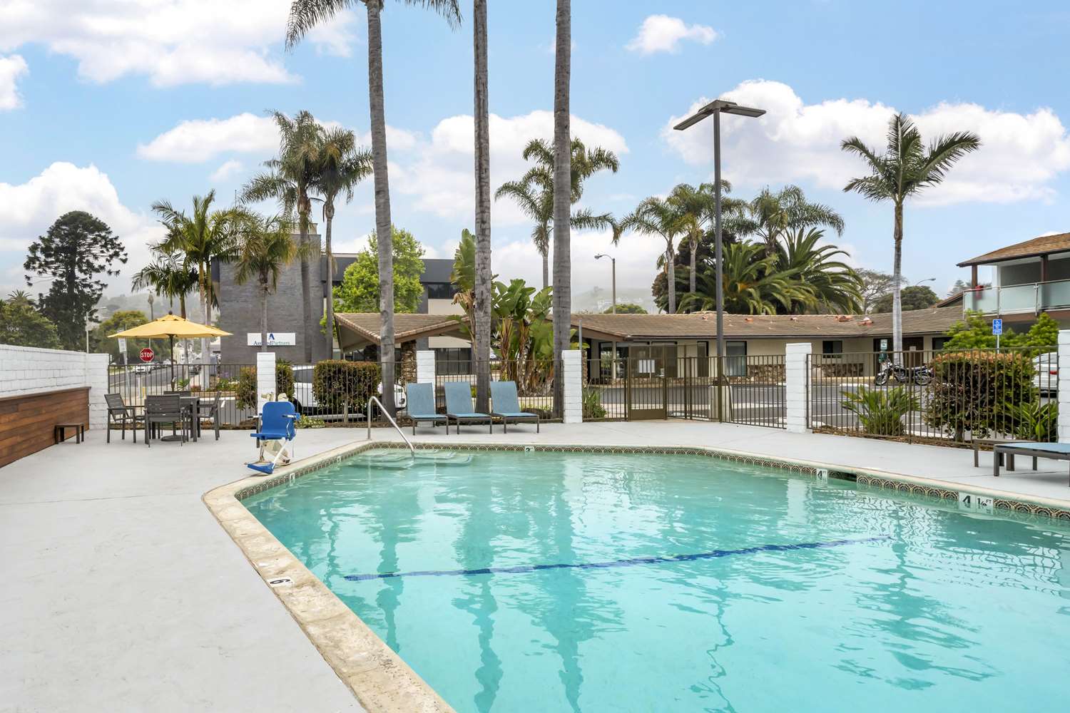 Best Western at Ventura Pier 6/67