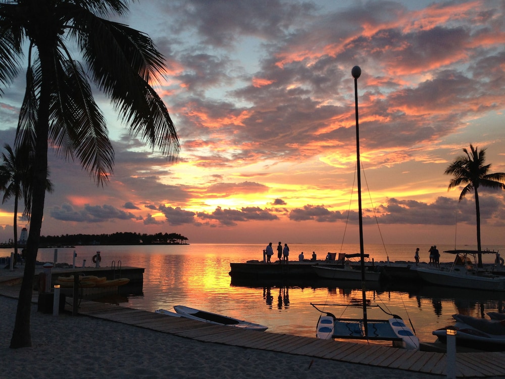 Tranquility Bay Beach Resort 46/50