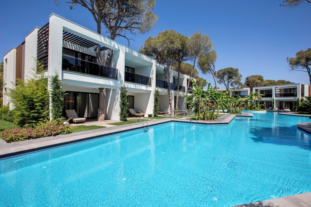 Trendy Lara Hotel in ANTALYA