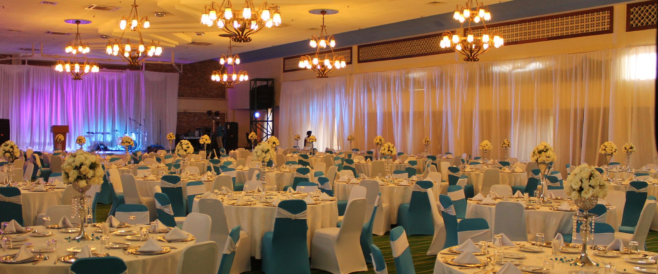 GOLF COURSE HOTEL 40/42