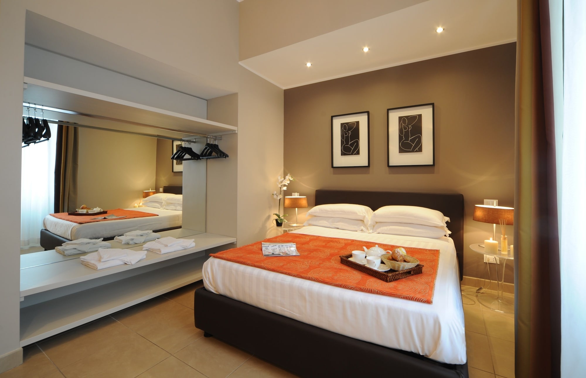 1 BEDROOM, APARTMENT, SMALL