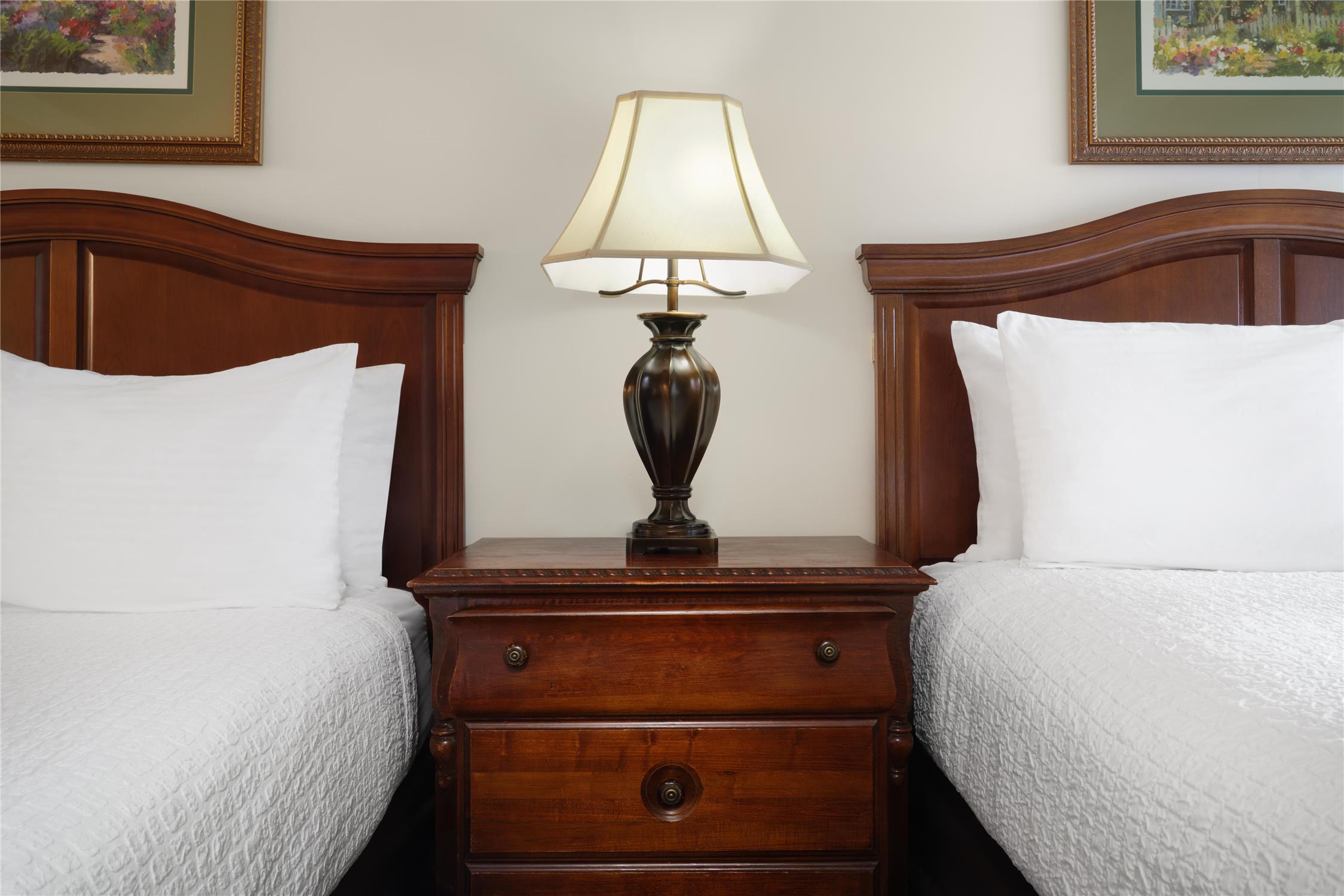 Best Western Country Lane Inn Juneau 40/60