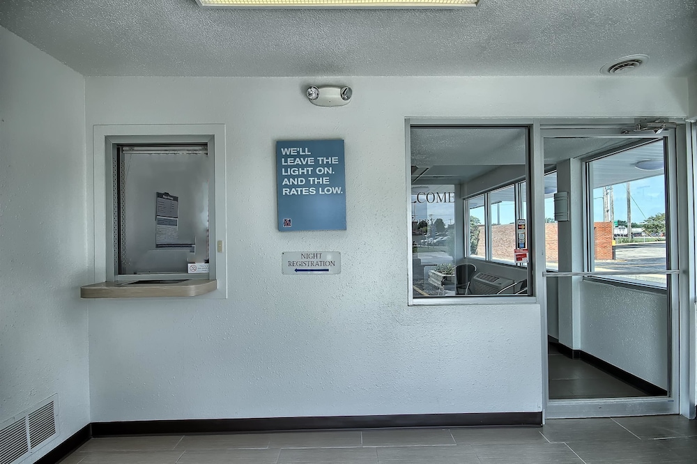 Motel6 Lima, OH 10/56