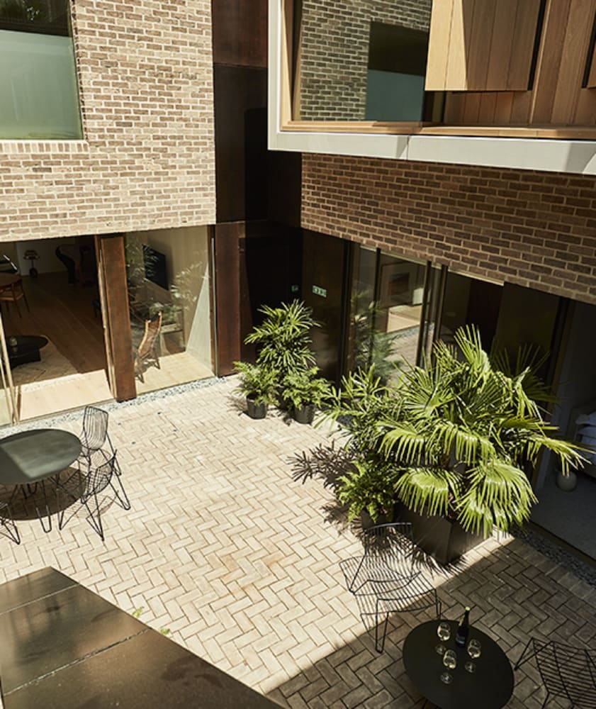 Weymouth Mews 42/50