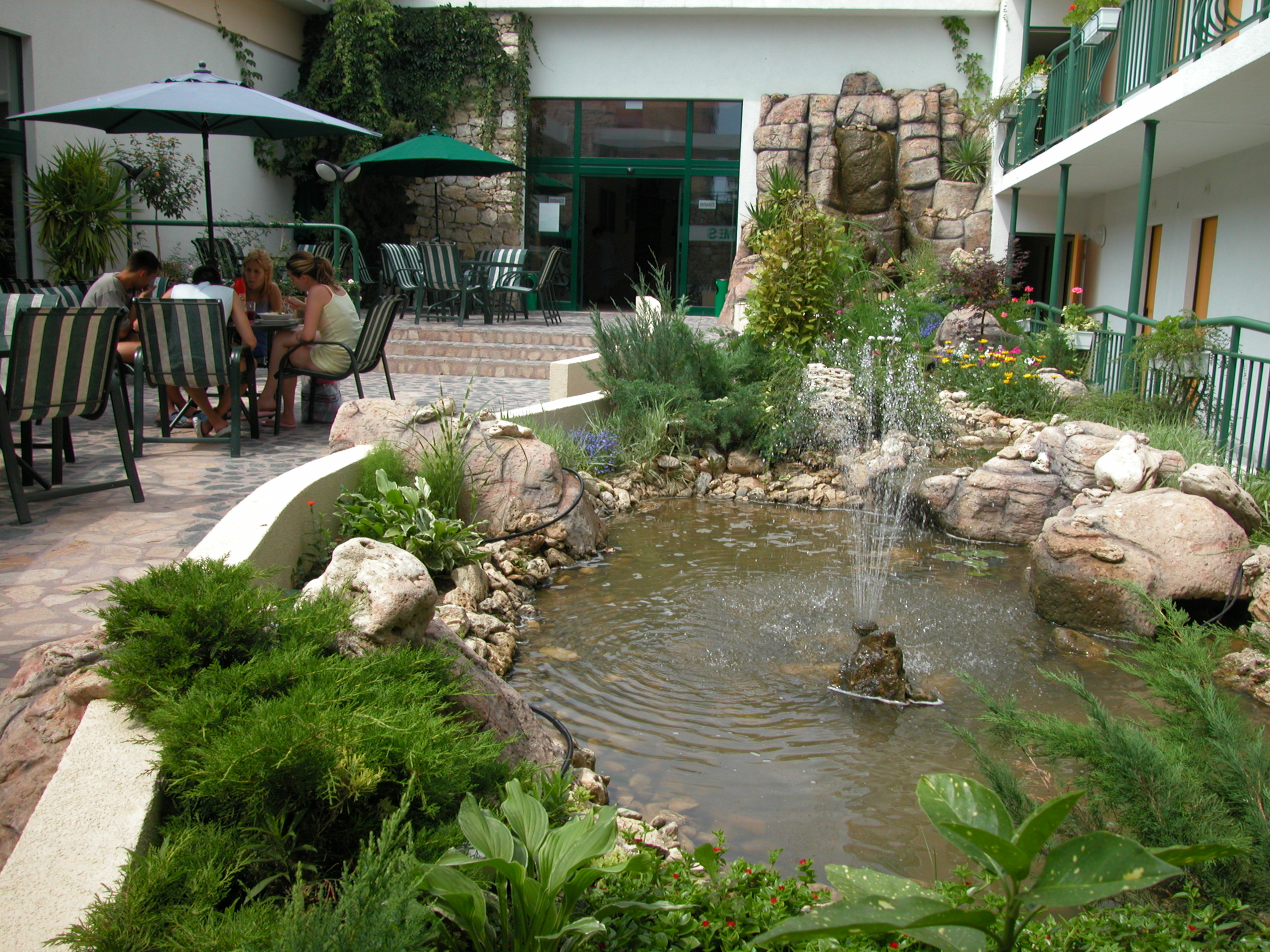 Hotel Trakia 33/34