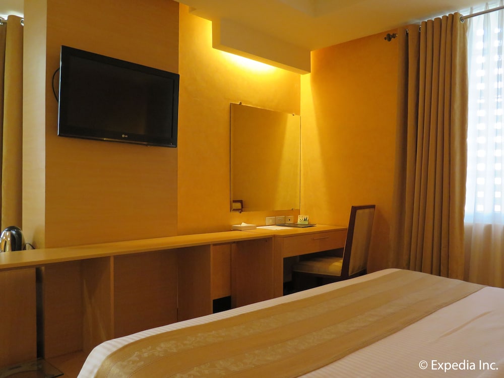 Big 8 Corporate Hotel 6/64