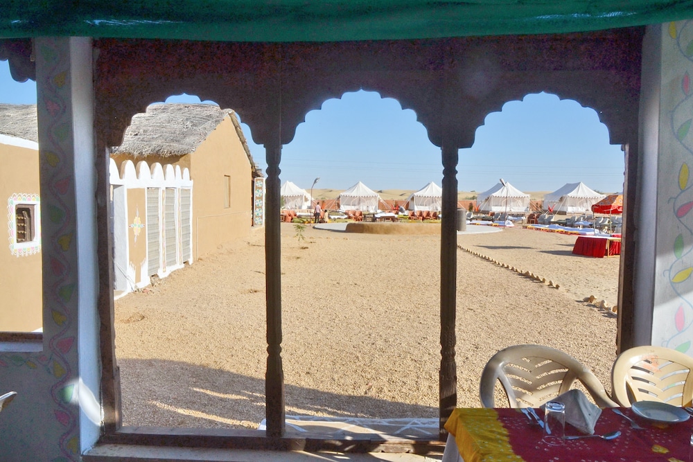 Royal Desert Camps 33/38