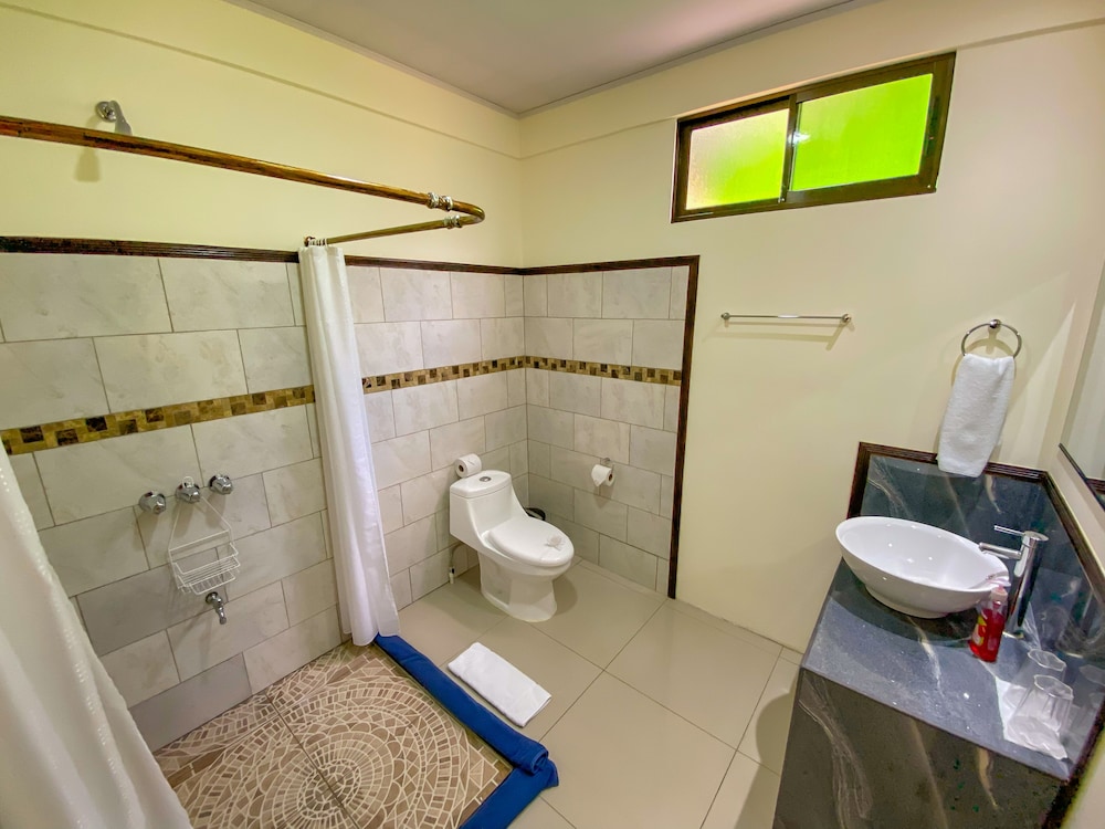 Cabinas Faro Arenal 49/50