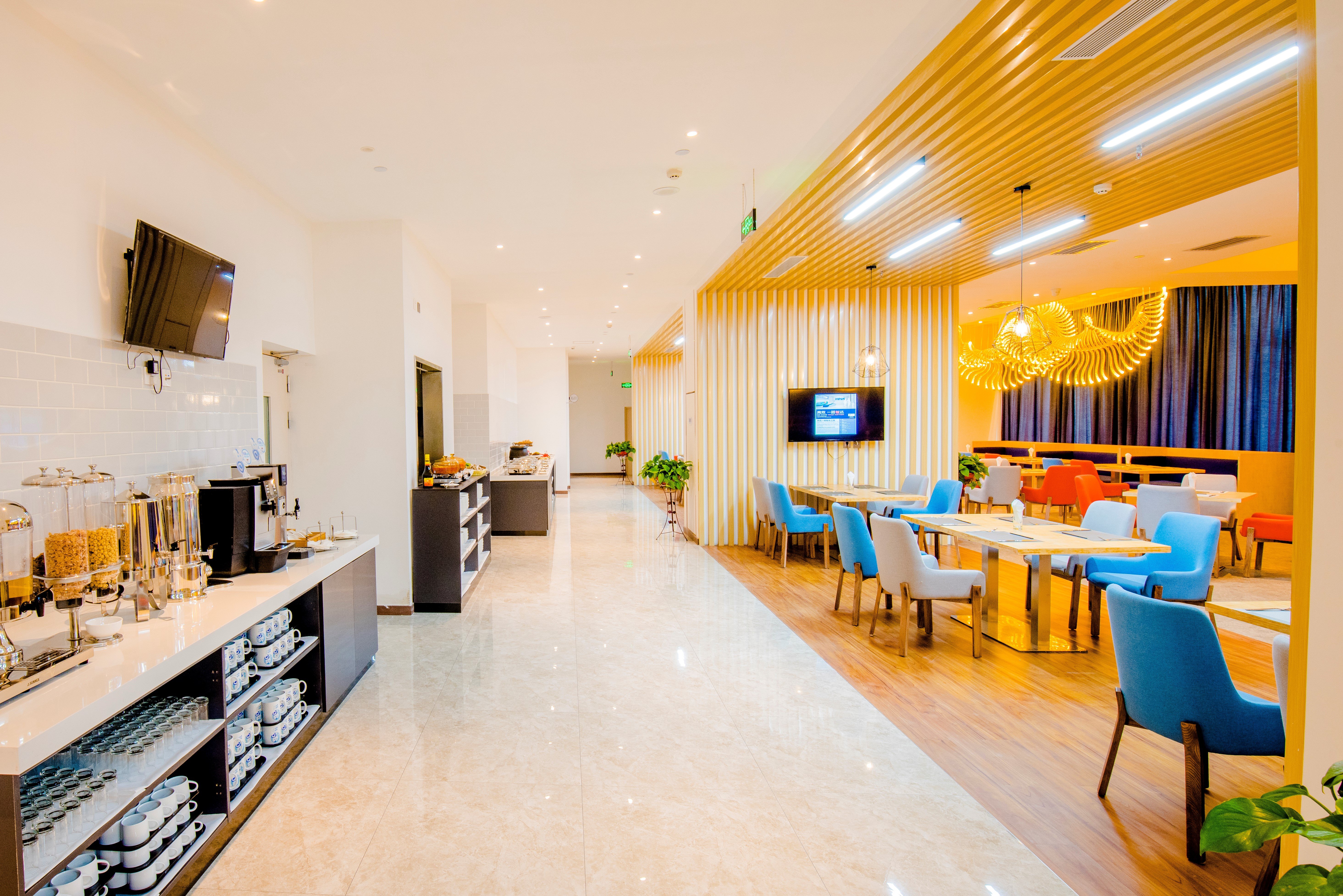 Holiday Inn Express Yinchuan Downtown 30/50