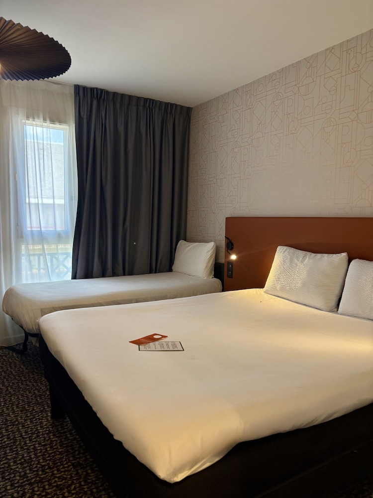 Ibis Rodez Centre Cathedrale 9/71