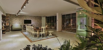 Arnna Hotel 49/67
