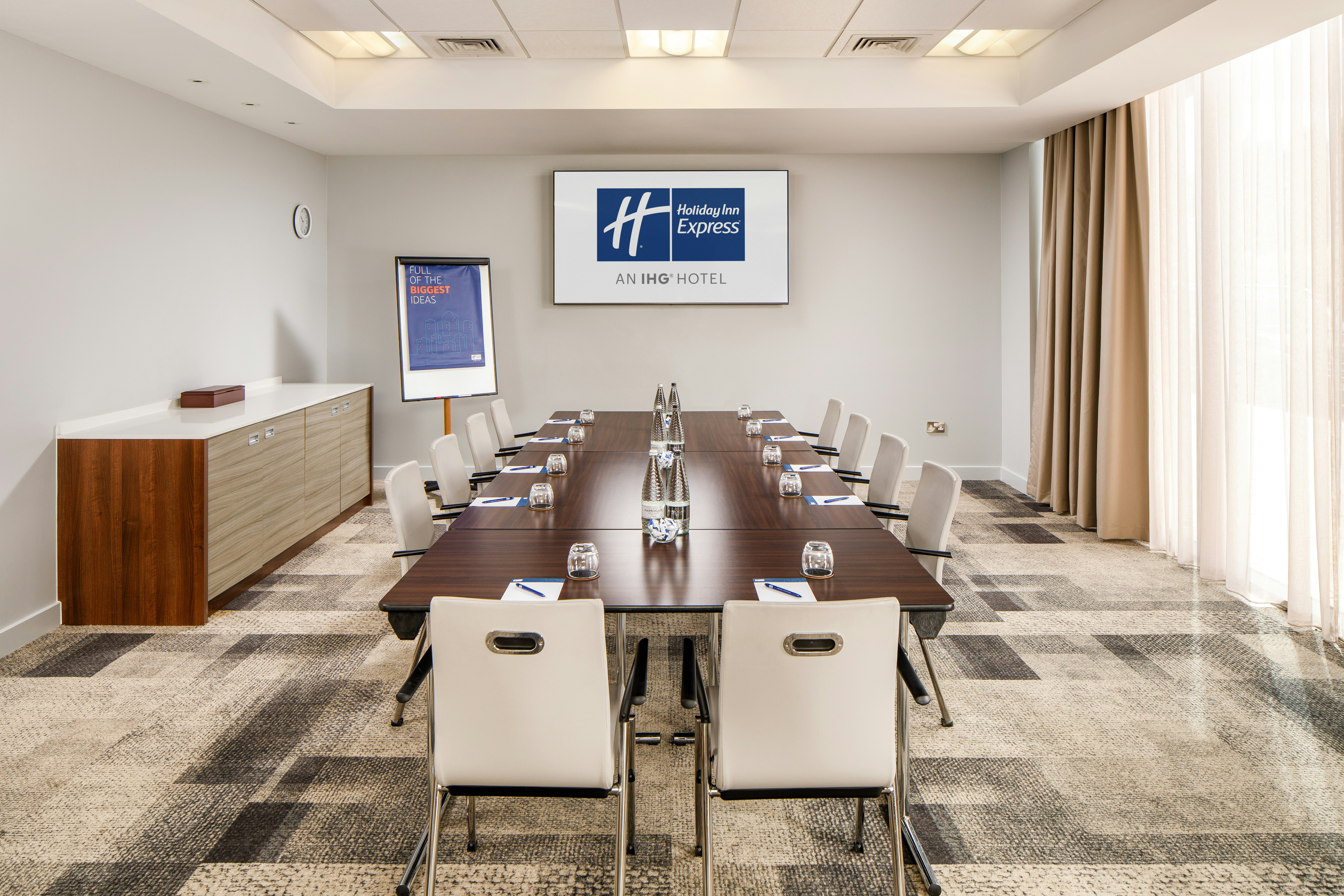 Holiday Inn Express London - Excel 51/64
