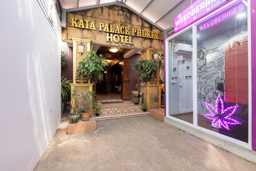 Kata Palace Hotel 1/50