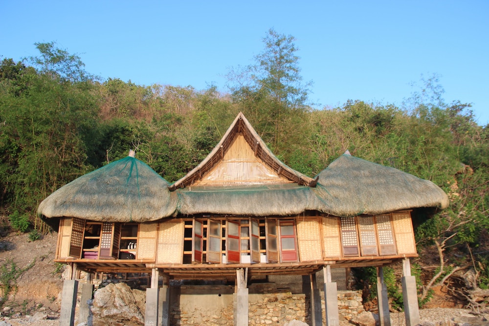 Palawan SandCastles Beach Resort 4/50