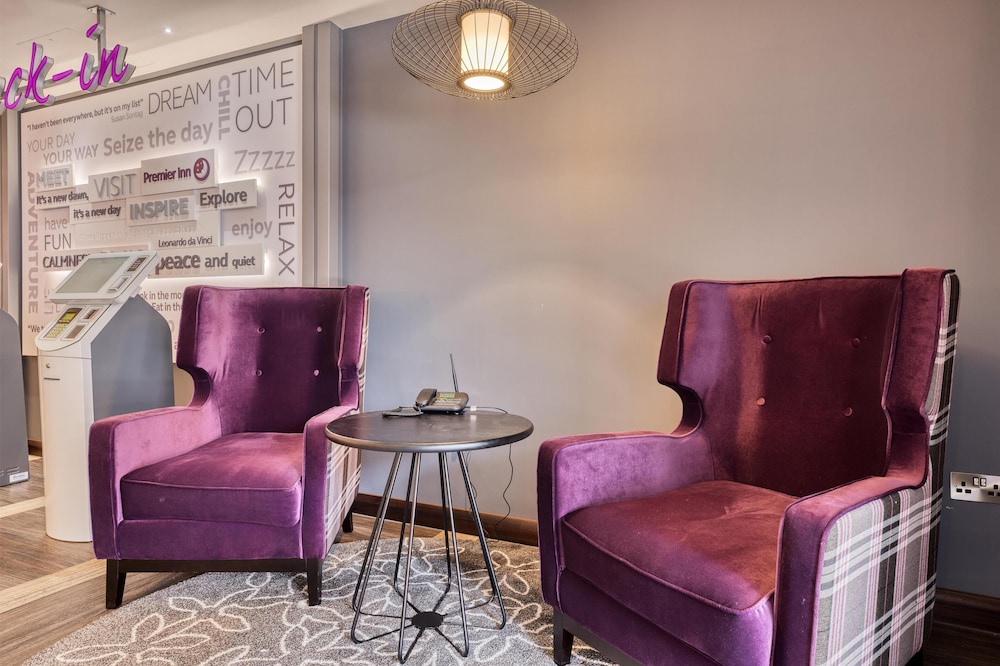 Premier Inn Plymouth City Centre (Derrys Cross) 22/29