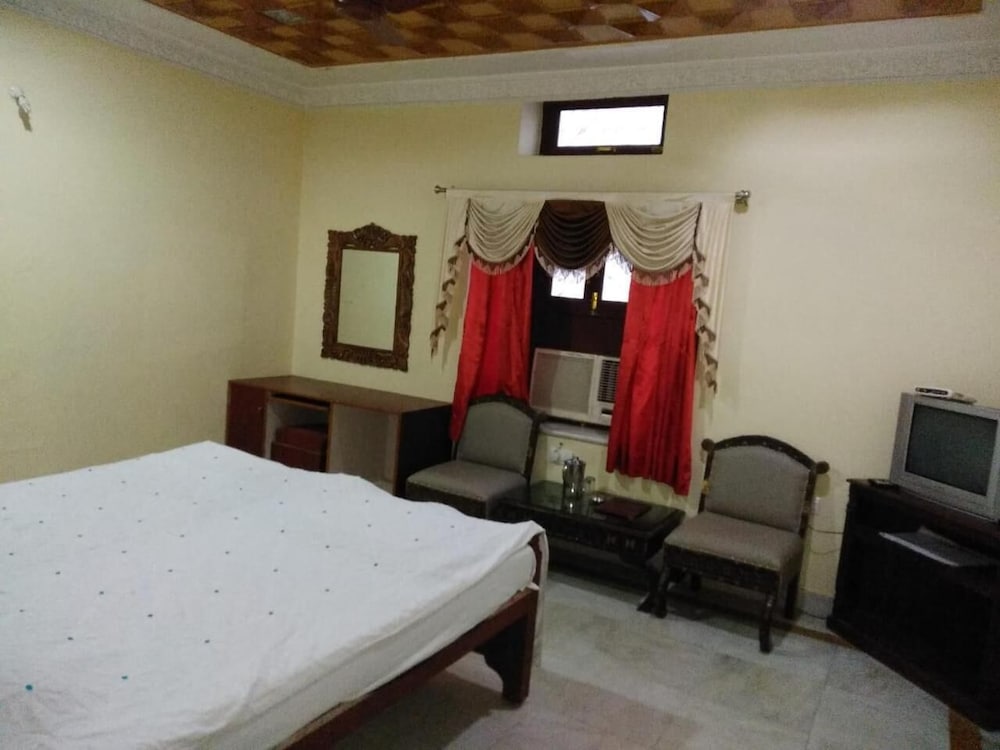 Kuchaman Haveli 21/50