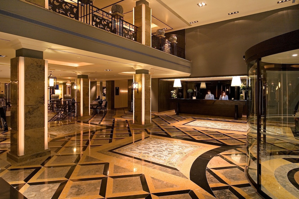 lobby