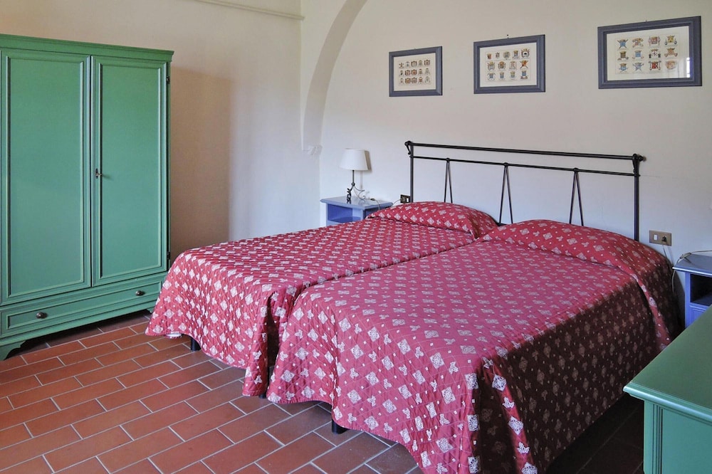 Villa Pitiana 32/50