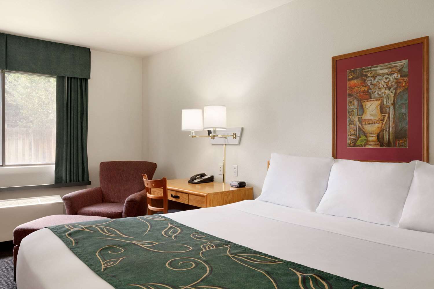 Travelodge by Wyndham Hermiston 2/9