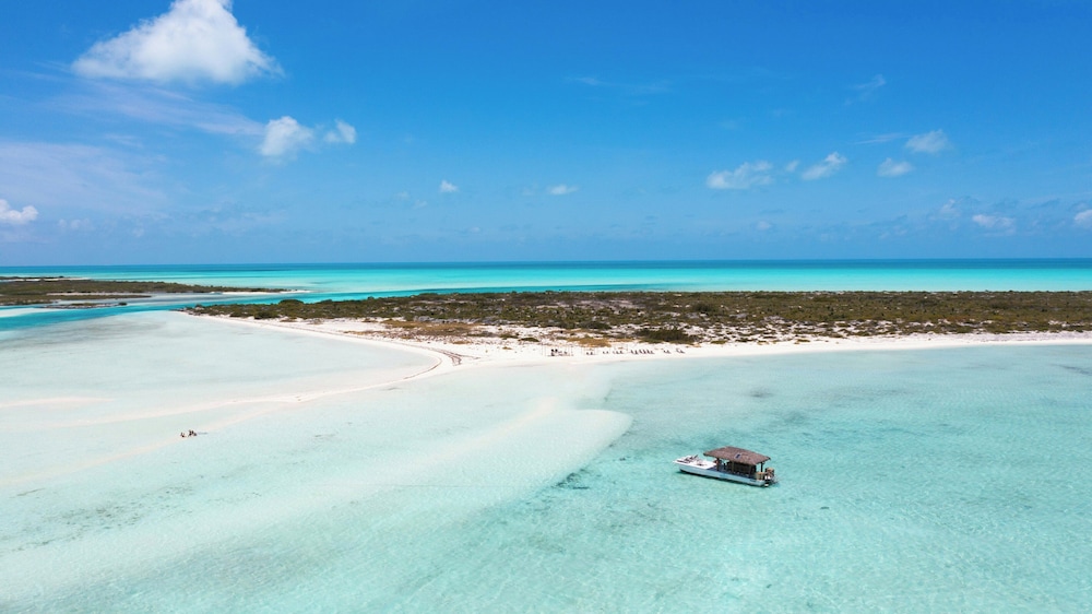 Ambergris Cay 43/48