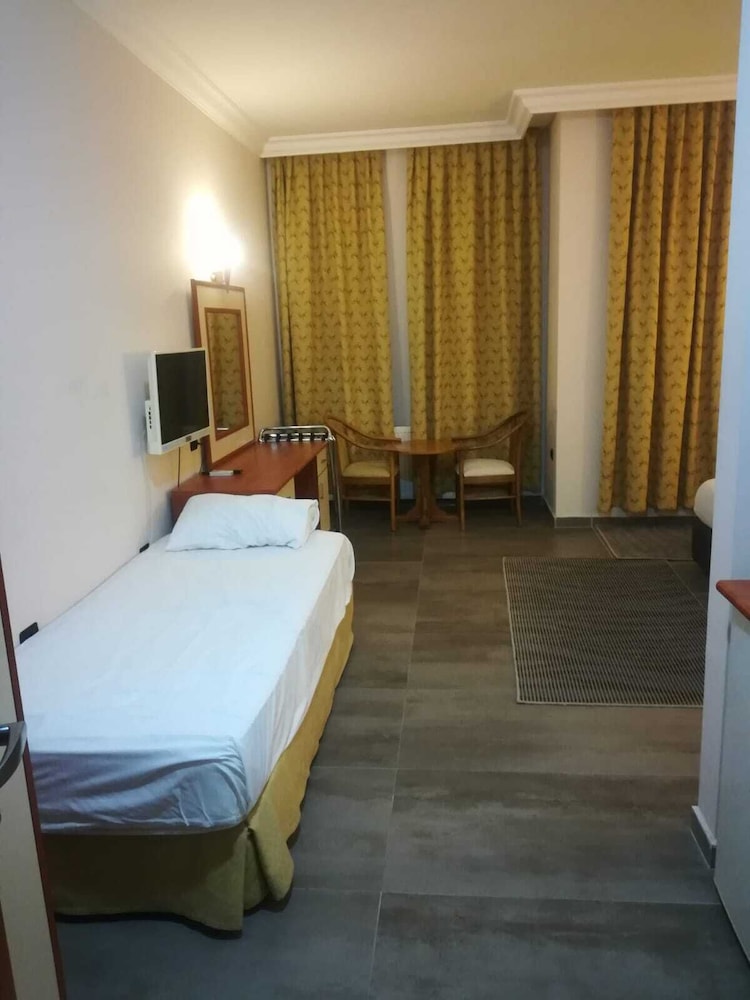 Ermenek Selcuklu Otel 9/26