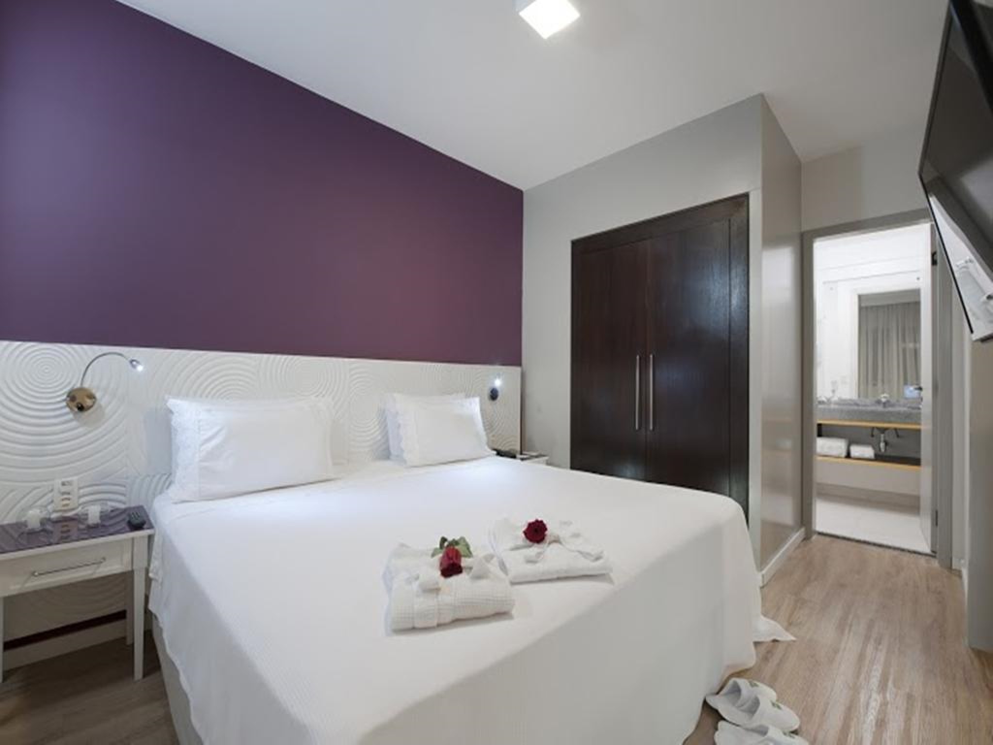 Luxury, Double Bed