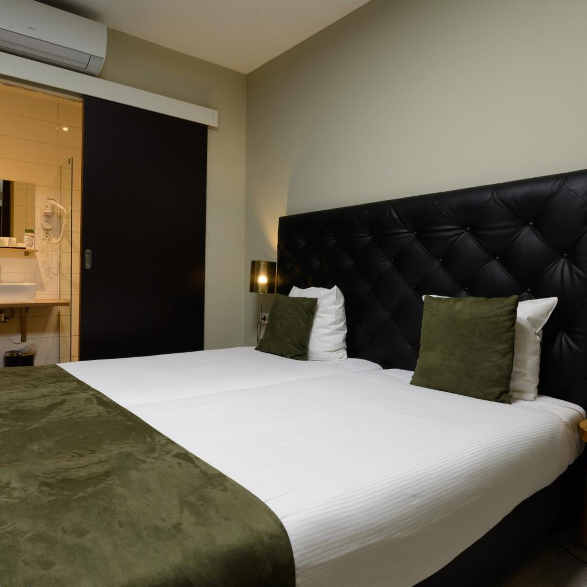 Camp Inn Hotel Amsterdam 13/34