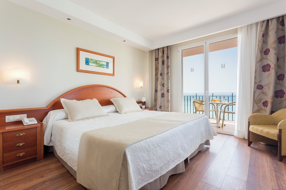 Standard, Single, Single Bed, Ocean Front, Sea View
