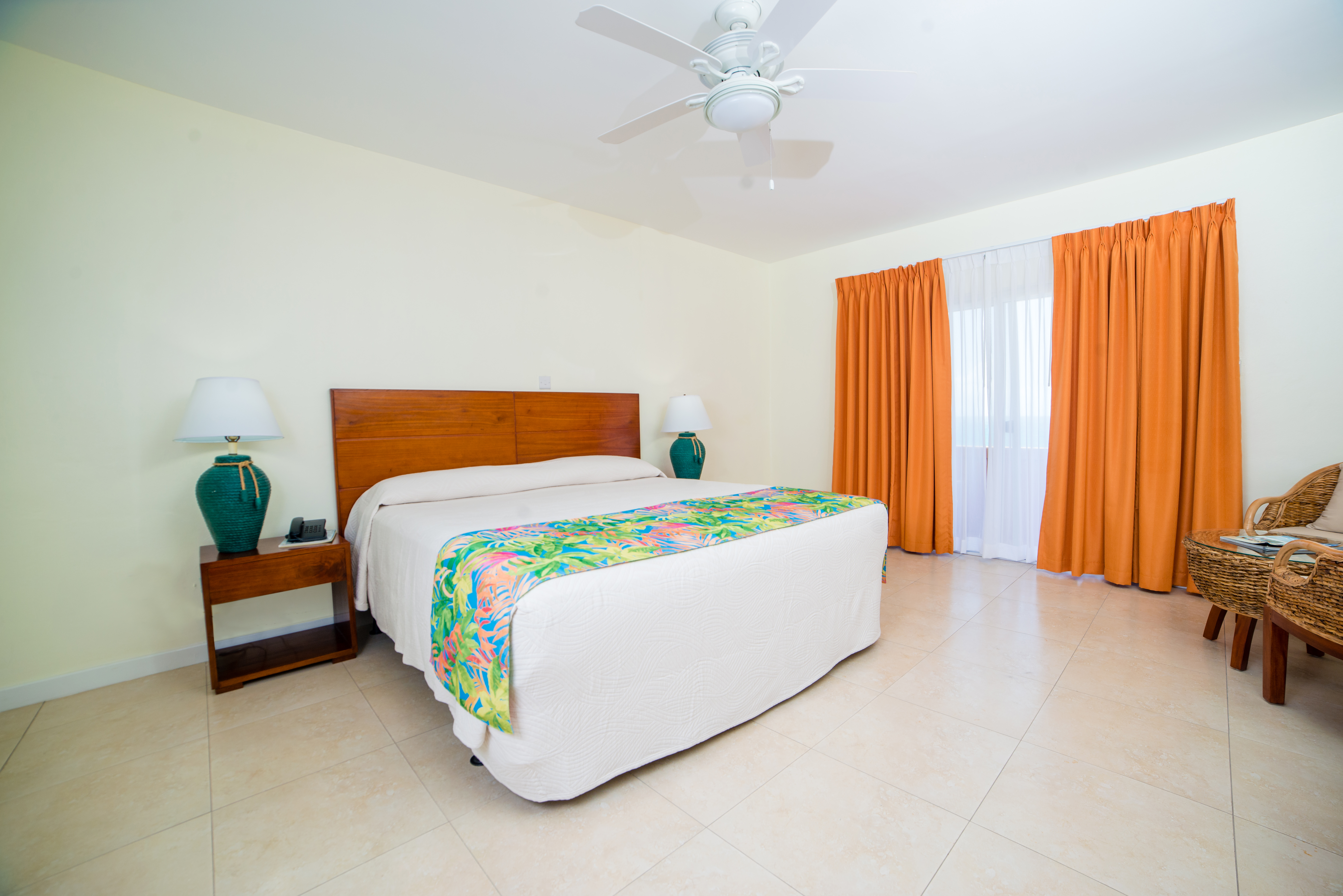 Room, Ocean Front