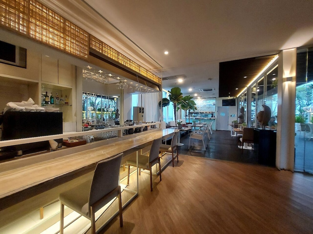 Kemang Icon By Alila 33/50