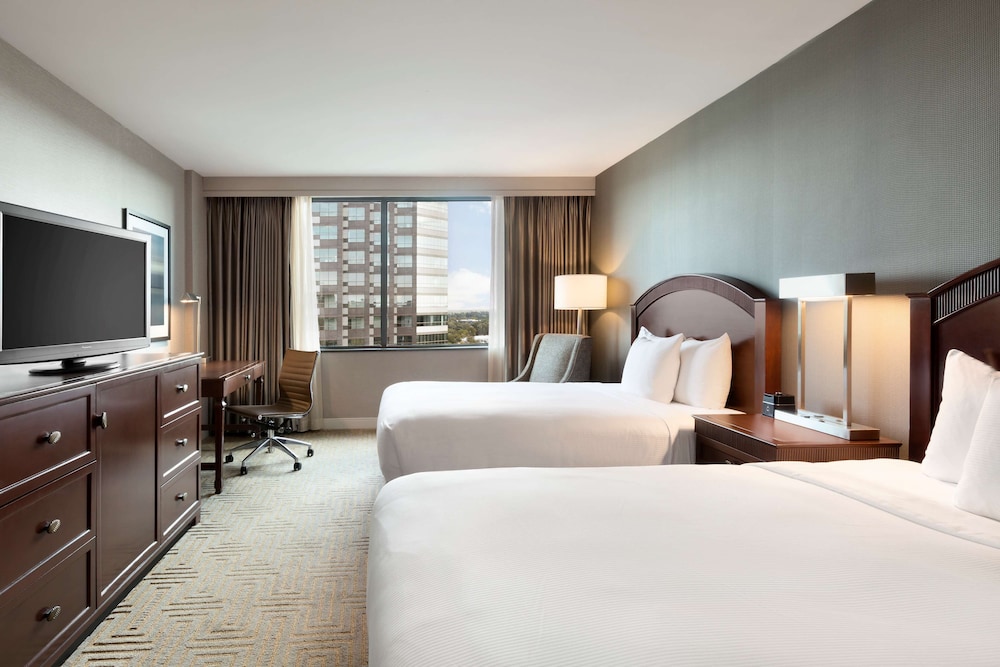 Hilton East Brunswick Hotel Executive Meeting Center 7/45