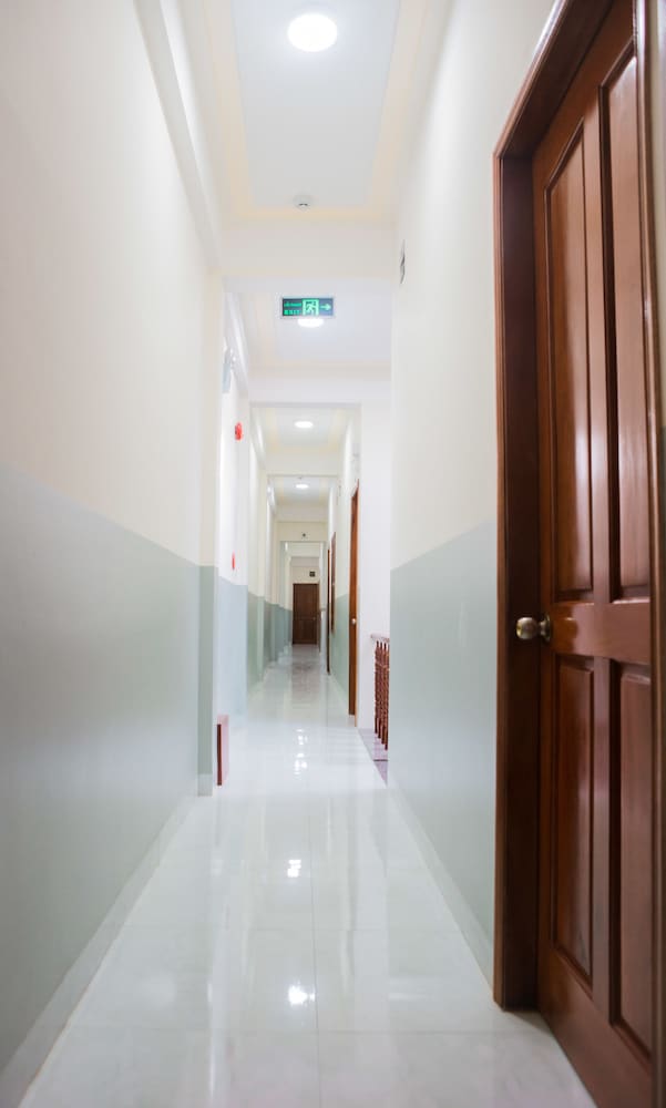 Trieu Hoang Hotel 25/34