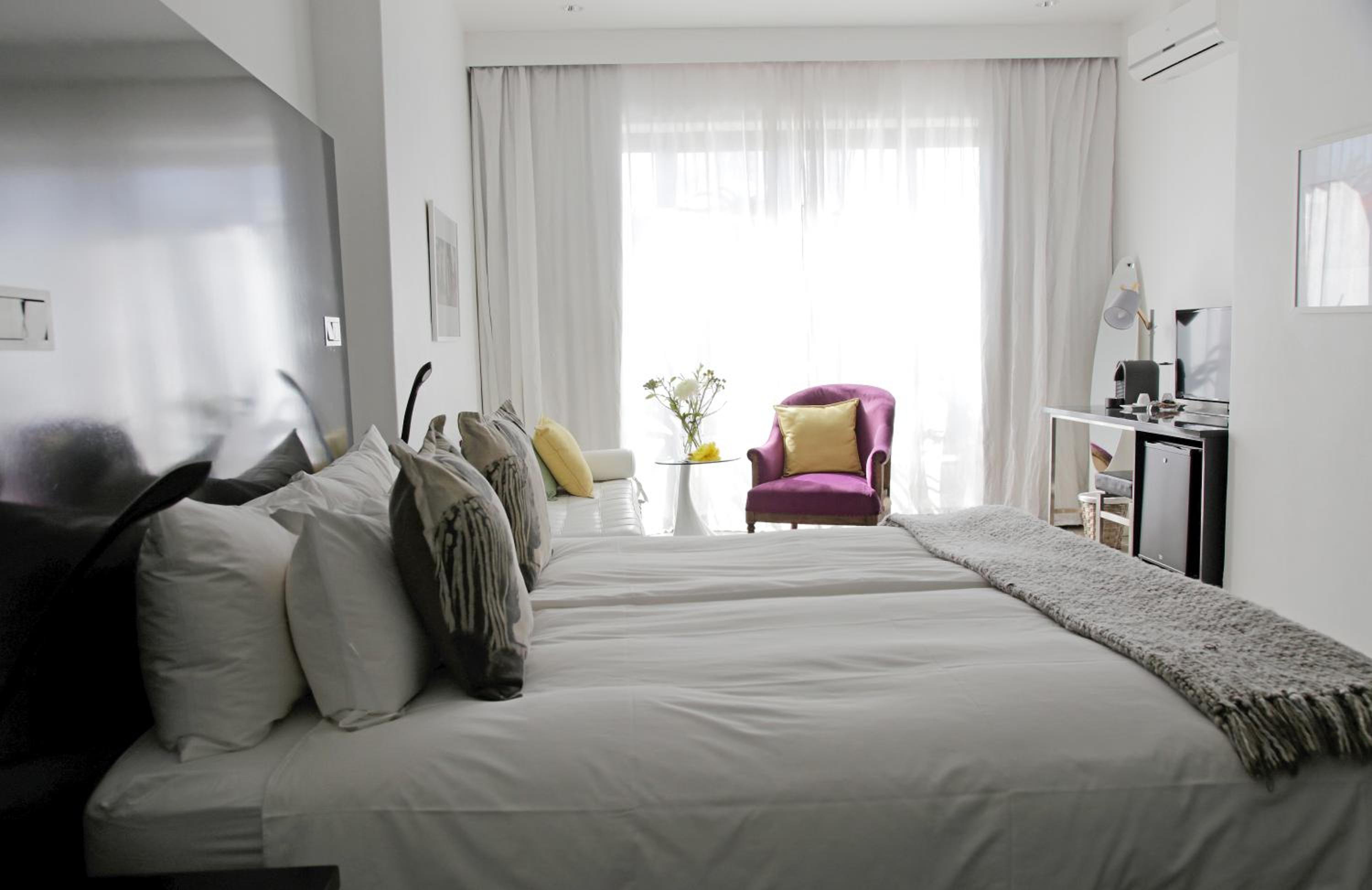 Grand, Pool, Deluxe, Double Bed