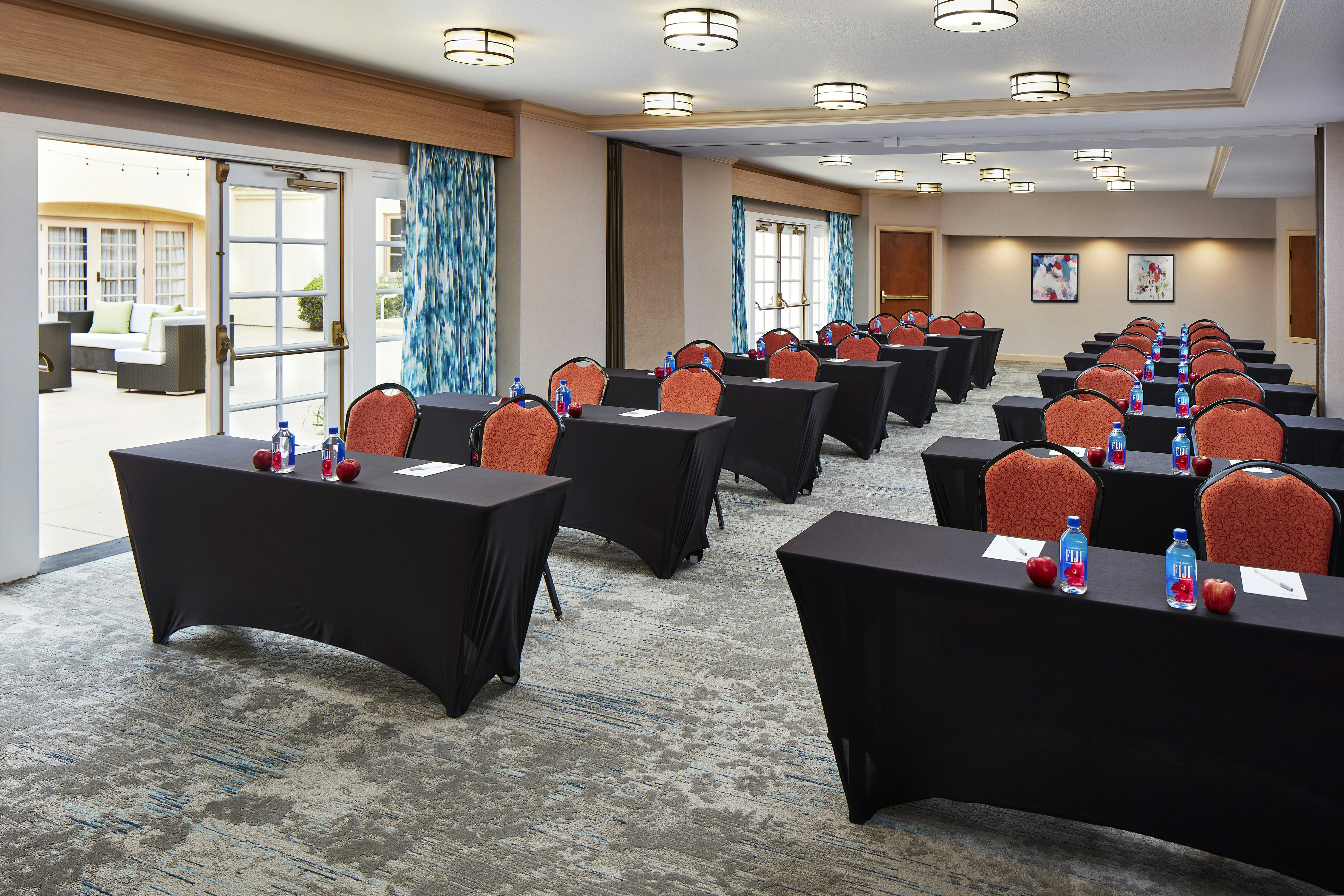Hilton Garden Inn Valencia Six Flags 39/52