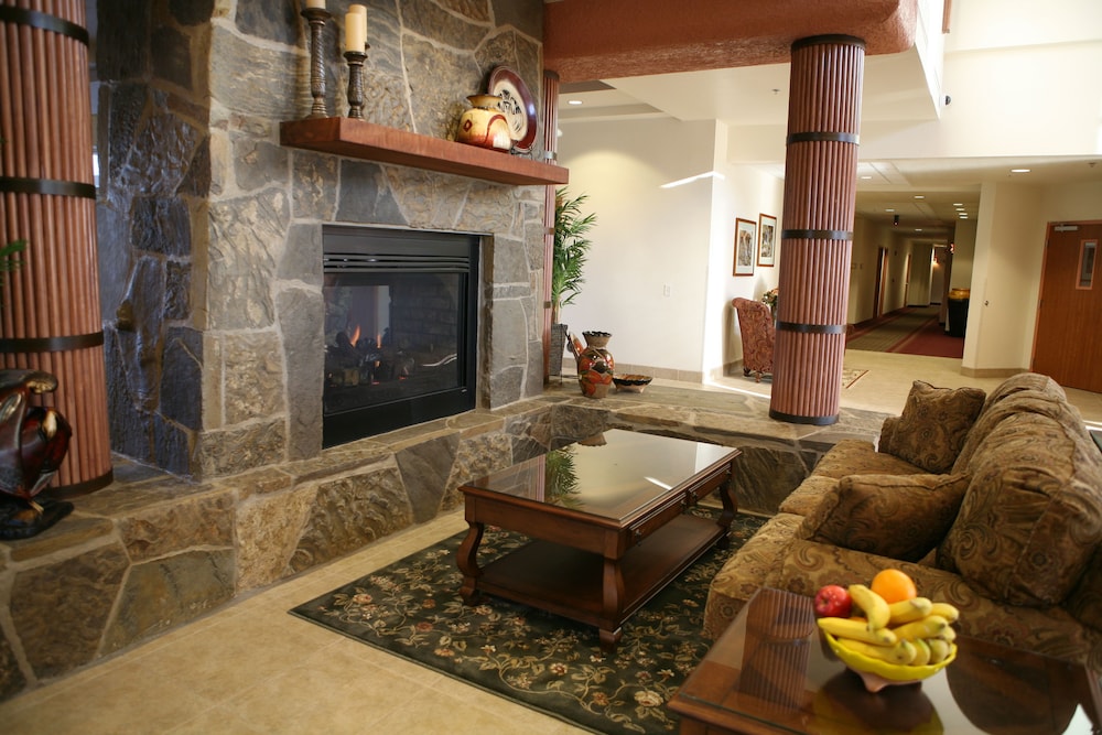 Garden Place Suites 33/61