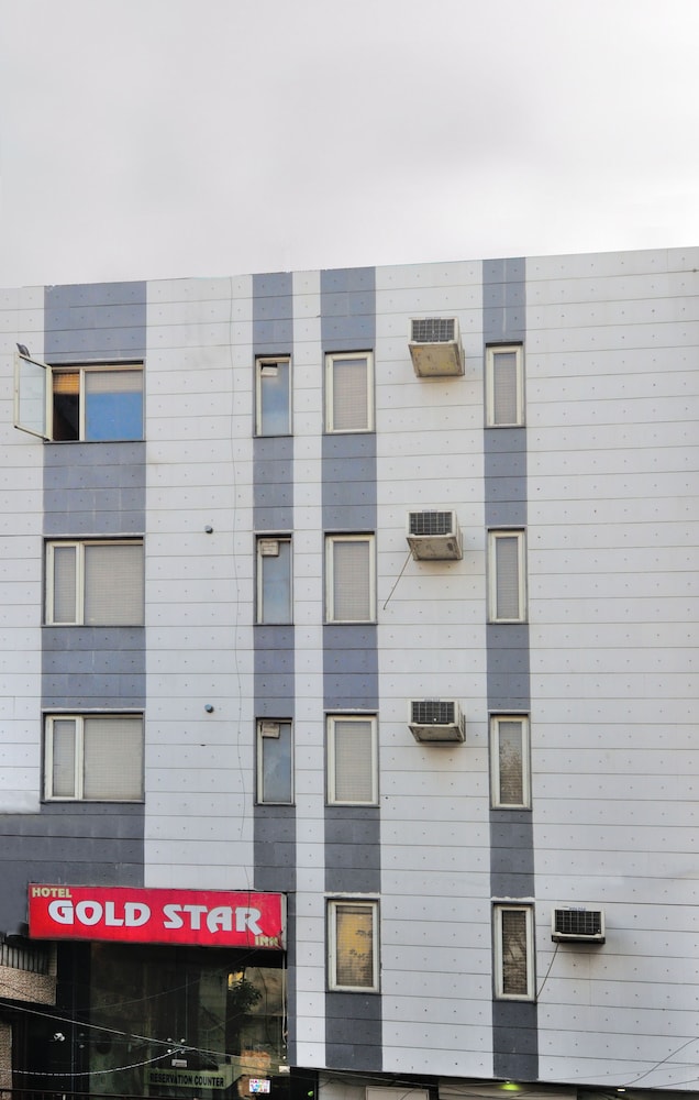 Hotel Gold Star Inn 1/36