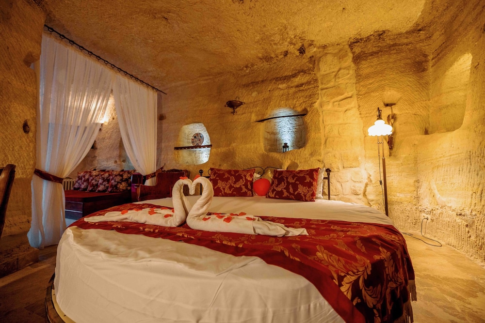 Mithra Cave Cappadocia 13/46